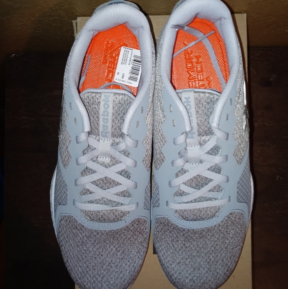 Women's Rebook Flexagon force size 10 - Picture 5 of 6